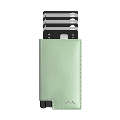 Ekster Wallet Pro