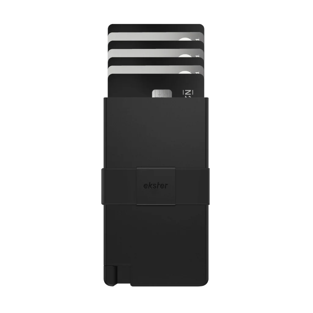Ekster Cardholder Pro